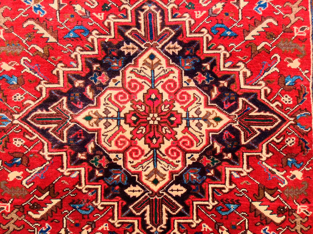 05527 Heriz Persian Red Blue White 5-6×11-5 | Manoukian Rugs™ cu