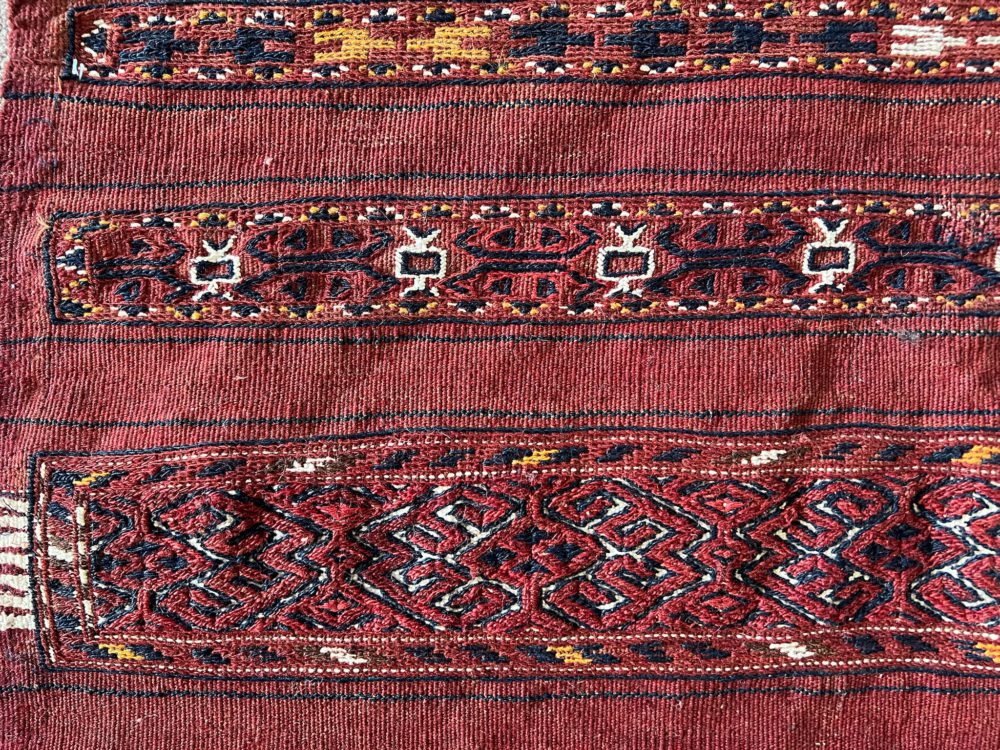 05992 Turkoman Bag Face Red Natural Black 3-6x5 | Manoukian Rugs™