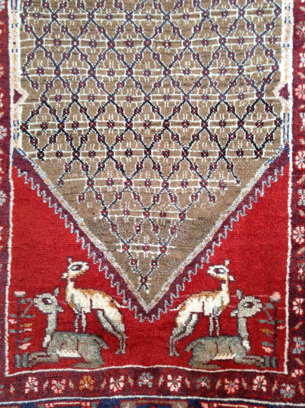 Serab Persian Vintage Beige Red Blue 3-5x9-3 cu